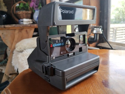 Zdjęcie oferty: Polaroid 636 Close Up - na ozdobę, rekwizyt