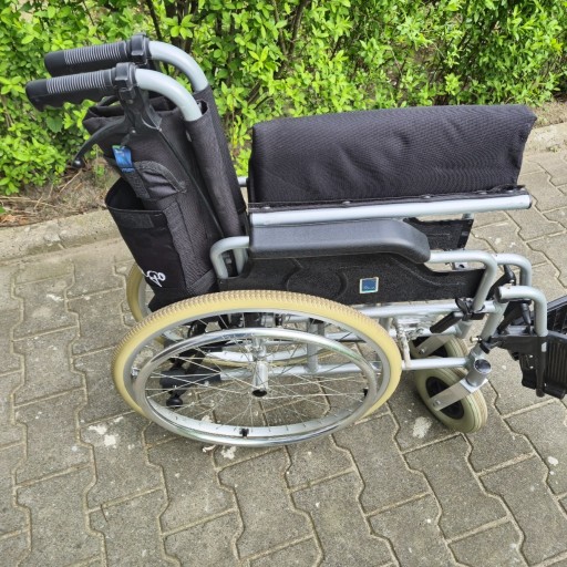 Zdjęcie oferty: Wózek inwalidzki aluminiowy.