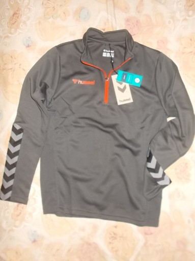 Zdjęcie oferty: Hummel bluza sport chłop. r.152cm LIKWIDACJA