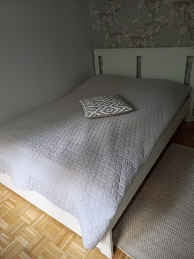 Zdjęcie oferty: Łóżko białe z IKEA