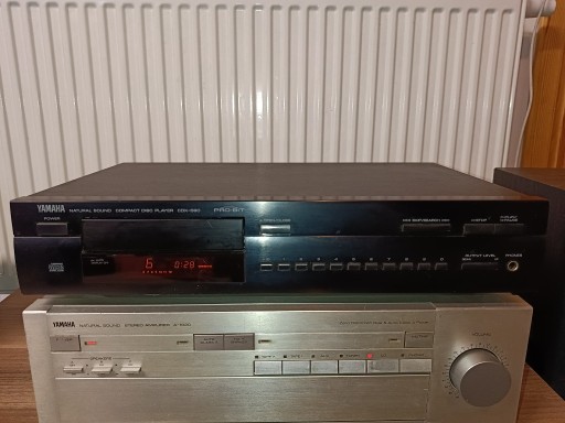 Zdjęcie oferty: Odtwarzacz CD Yamaha CDX-590