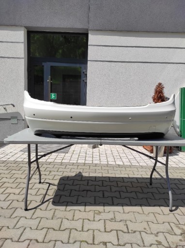 Zdjęcie oferty: ZDERZAK TYLNY MERCEDES W204 LIFT 