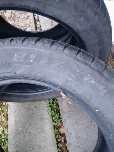 Zdjęcie oferty: Opony Bridgestone Blizzak