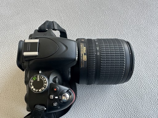 Zdjęcie oferty: Nikon D3200 + Nikkor 18-105, przebieg 1587 zdjęć!