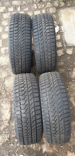 Zdjęcie oferty: Opony zimowe Goodride SW628/205/55R17