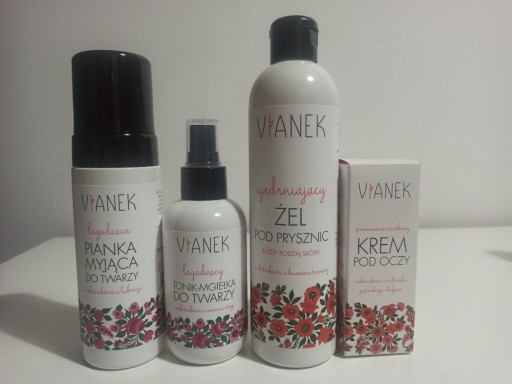 Zdjęcie oferty: Vianek kosmetyki - pianka, żel, tonik, krem 