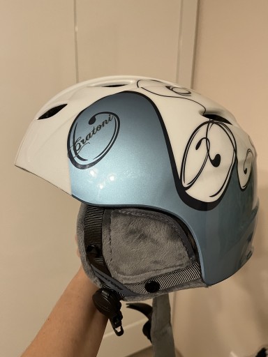 Zdjęcie oferty: Kask narciarski Cratoni