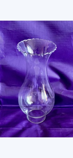 Zdjęcie oferty: Oryginalny piękny Klosz Tulipan do lampy naftowe