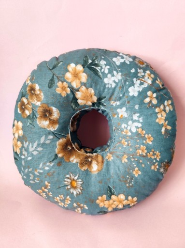 Zdjęcie oferty: Poduszka piercingowa do piercingu donut do spania przekłuwania uszu
