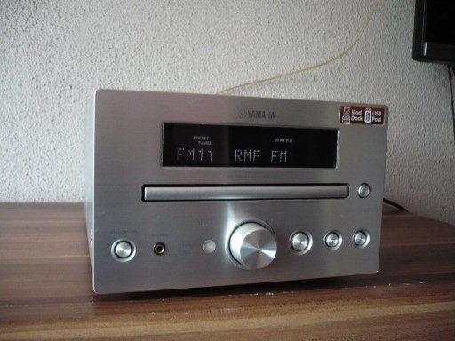 Zdjęcie oferty: Pianocraft Wieza MCR Yamaha CRX-330 z USB AUX MP3