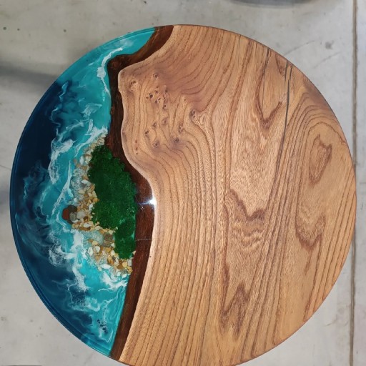 Zdjęcie oferty: Stół z drewna i żywicy, Wood and resin table