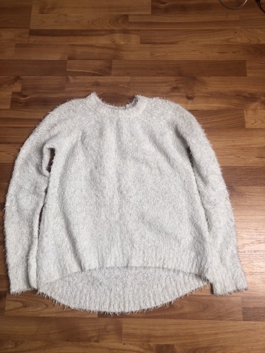Zdjęcie oferty: sweterek biały ciepły 