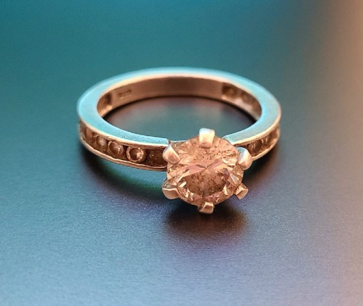 Zdjęcie oferty: Pierścionek srebrny - pierścionek zaręczynowy 