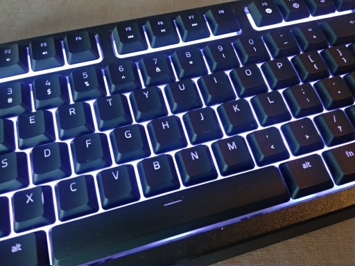 Zdjęcie oferty: Klawiatura hybrydowa Razer Ornata Chroma przewodow