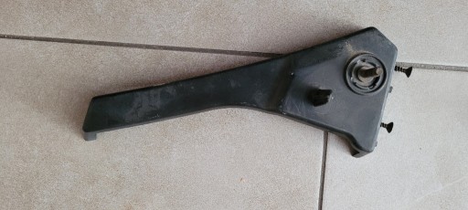 Zdjęcie oferty: Ślizg zderzaka tył R 2005-2010 Jeep Grand Cherokee