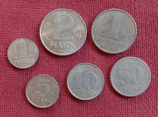 Zdjęcie oferty: 2 mark 1 marka 50 10 5 1 pfennig DDR