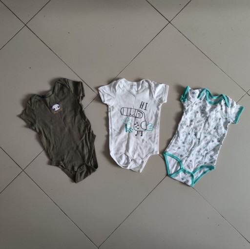 Zdjęcie oferty: Trzy pary body dla niemowlaka chłopiec Pepco r. 92