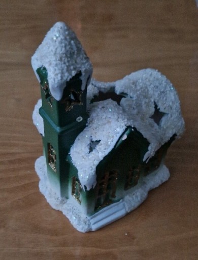Zdjęcie oferty: [56] Ceramika świąteczna Domek do podgrzewaczy