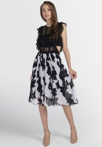 Zdjęcie oferty: Sukienka Apart Glamour czarno biała 
