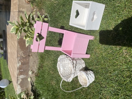 Zdjęcie oferty: Osłonka krzesło drewniane wiklina 4 szt białe różo