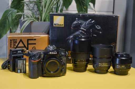 Zdjęcie oferty: Nikon D7100 Nikkor AF-S 1.4 50/1.8 35/4-5.6 70-300