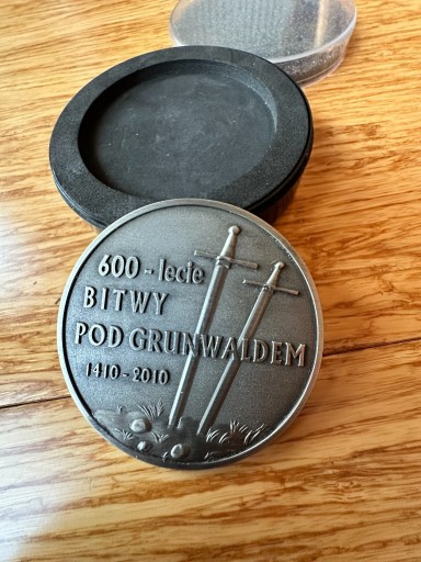 Zdjęcie oferty: Medal 600 rocznica bitwy pod Grunwaldem 1410-2010
