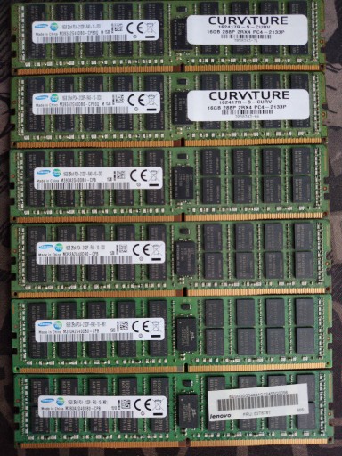 Zdjęcie oferty: Pamięć RAM 16GB DDR4 Samsung M393A2G40DB0-CPB