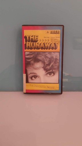 Zdjęcie oferty: The Runaway VHS. Bdb Stan.  Mega Unikat.