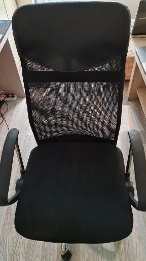 Zdjęcie oferty: Fotel biurowy mesh tilt