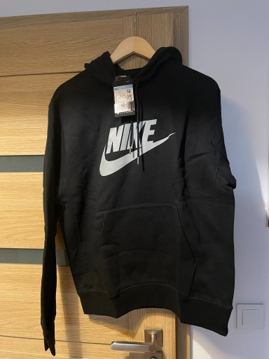 Zdjęcie oferty: Bluza Nike rozmiar M nowa 