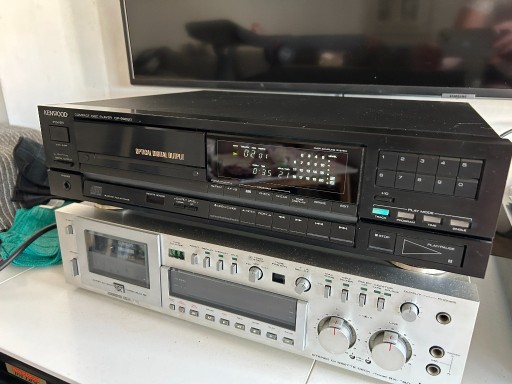 Zdjęcie oferty: CD Kenwood DP-990SG. Sprawny