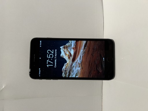 Zdjęcie oferty: Smartfon Apple IPhone 8 Plus 256 GB 100%