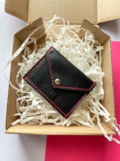 Zdjęcie oferty: Portfel skórzany mini czarny ręcznie szyty prezent