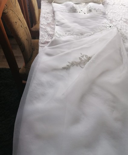Zdjęcie oferty: Suknia ślubna wyprana chemicznie 