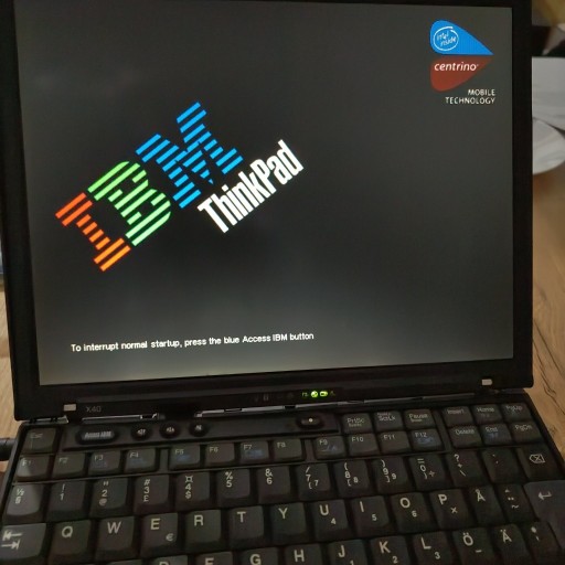 Zdjęcie oferty: Laptop IBM ThinkPad X40
