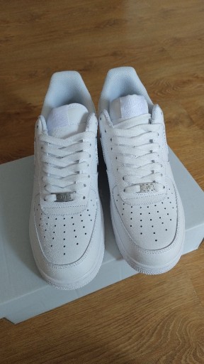 Zdjęcie oferty: Buty Nike AF1 rozmiar 42