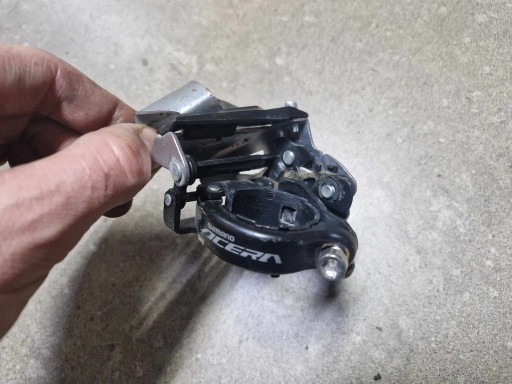 Zdjęcie oferty: SHIMANO przerzutka przód ACERA - jak NOWA! 