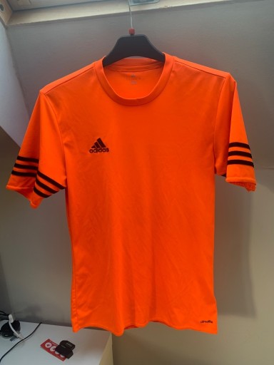 Zdjęcie oferty: Koszulka sportowa Adidas 