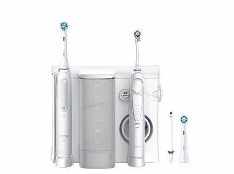 Zdjęcie oferty: Oral-B PRO 2000 OxyJet Center + pro 2000