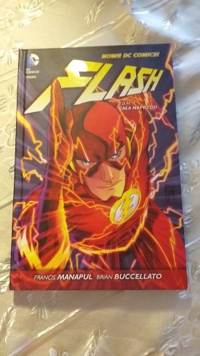 Zdjęcie oferty: Flash. Cała naprzód. 