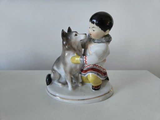 Zdjęcie oferty: Figurka Eskimos z psem Łomonosow 