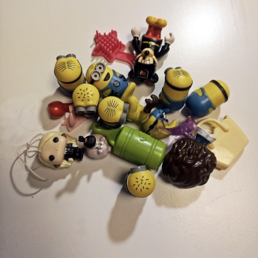 Zdjęcie oferty: Zestaw drobnych zabawek  