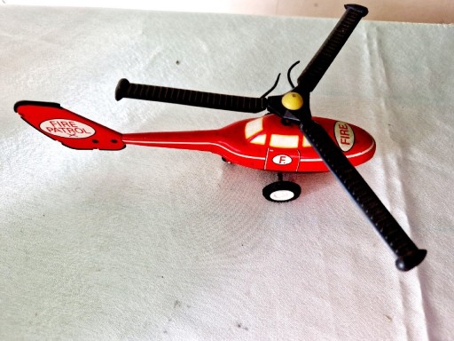 Zdjęcie oferty: NRD model Helikopter Zabawka plastik PRL unikat