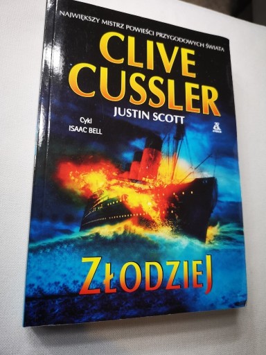 Zdjęcie oferty: Złodziej Clive Cussler, Justin Scott