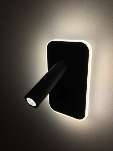 Zdjęcie oferty: 2 lampy kinkiety oświetlenie czarne nowoczesne LED