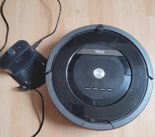 Zdjęcie oferty: Używany iRobot Roomba 880 polska dystrybucja