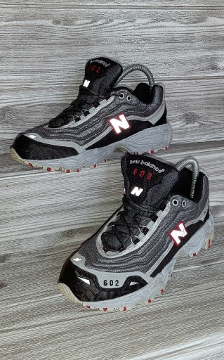 Zdjęcie oferty: Buty New Balance trailowe terenowe trekkingowe 39