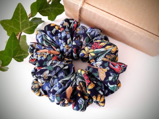 Zdjęcie oferty: Gumka do włosów scrunchie kolorowa.