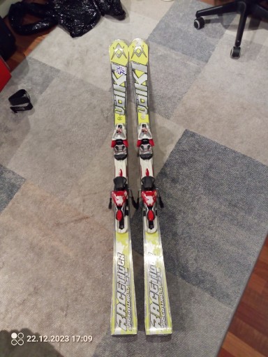 Zdjęcie oferty: Narty z Tytanu i drewna Volkl Racetiger 155cm R 12m Speedwall Dziecięce