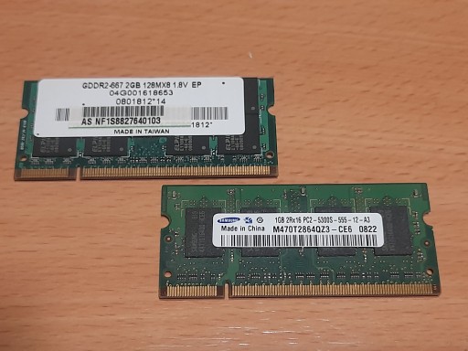 Zdjęcie oferty: Pamięć RAM Laptopa 2 GB GDDR2-667+ 1GB 